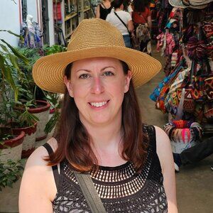 Meet your Posher, Tabbetha